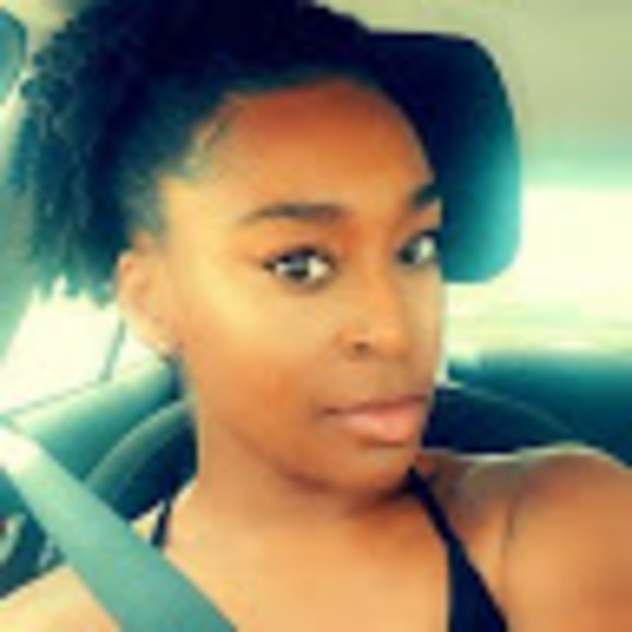 Meet your Posher, Carol - Picture 1 of 1